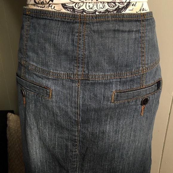 Unionbay sailor jean skirt. - Picture 4 of 9